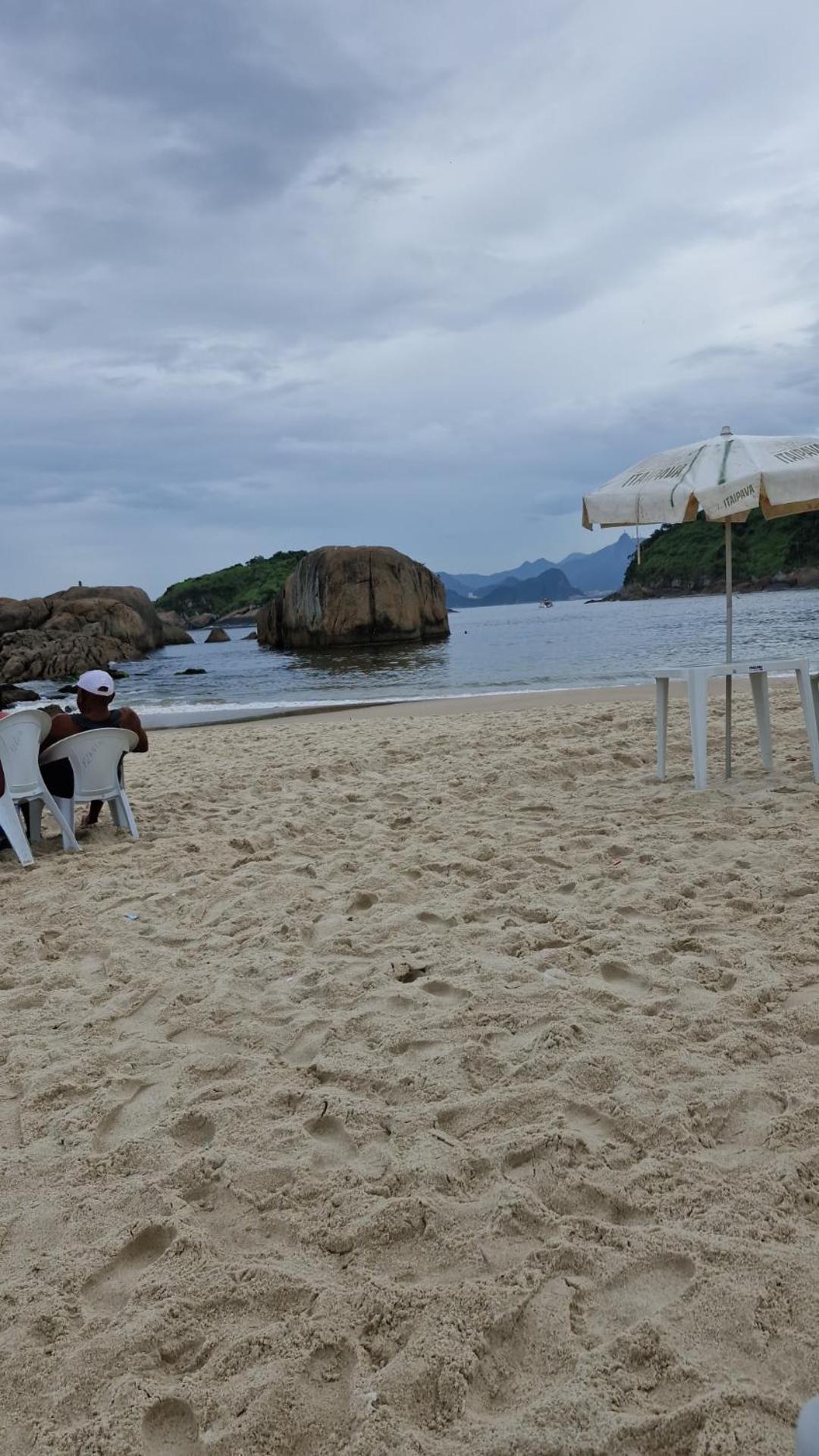 Suite Em Casa Familiar Da Mirian Niterói Exterior foto